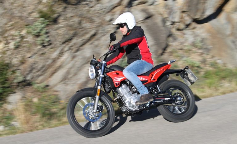 Tango 125i 03